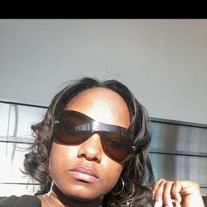 Meet your Posher, Asia bat-ami